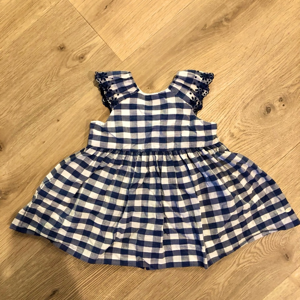 Tartine et chocolat girls top size 4T
.